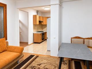 Mircea Avenue Apartments - 4