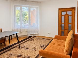 Mircea Avenue Apartments - 1