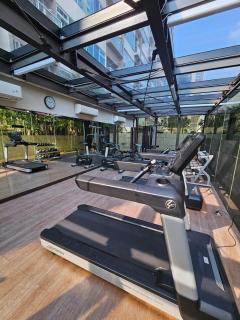 Green Sedayu Apartment Executive Suite By Ellison - 2