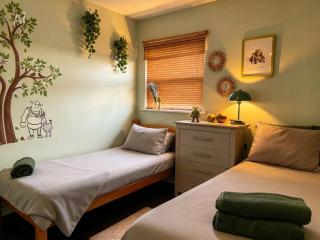 Blackpool Stays Large Themed Guest House - 1