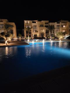 Mangroovy Serinity 2br pool view - 9