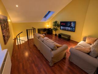 Central Duplex Apartment - 7