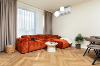 Olive Lux Living Two Central Apartments with Private Parking - Plovdiv - 4