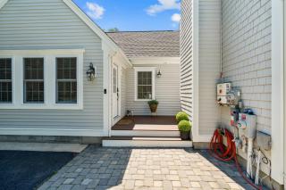 Retreat Luxury Home West Barnstable - 4