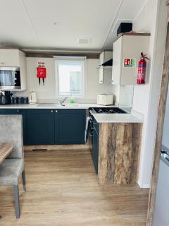 Marina Bay Holiday Home 24 - 9