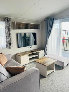 Marina Bay Holiday Home 24 - 1