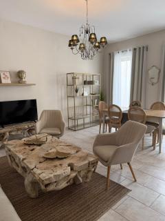 Beautiful room facing the sea - 2