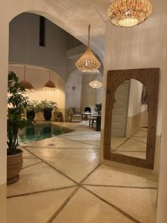 Riad privatif Dar Sun 2 bassins & Rooftop coeur medina - 0