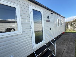 Camber Sands - Parkdean Resorts - Willow Victory 3 Bedroom Caravan - Sleeps 8 people - WIFI Included, Parking on-site - 9