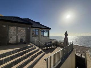 Cobb Gate Beach House - 0