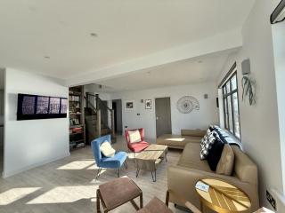 Cobb Gate Beach House - 4