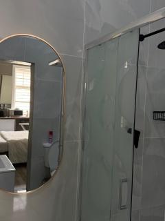 Emantlaneni Guesthouse - 4