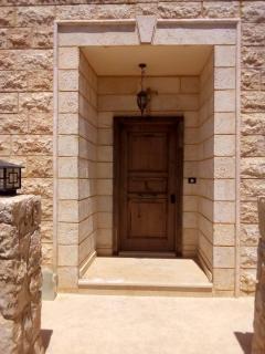 The Cherry House of Annaya, Villa Near St Charbel - 4