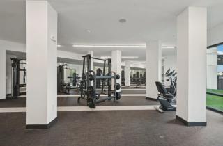 Landing Apartment - Tapestry University Park - 3