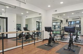 Landing Apartment - Tapestry University Park - 2