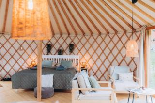 Glamping nad Meandry v královské jurtě - Chyňava - 2