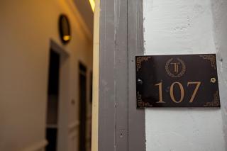 The Johnsons Residence - 9