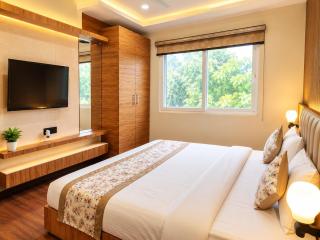Hotel Shri Gaurang Palace - Beside Prem Mandir,Vrindavan - 2