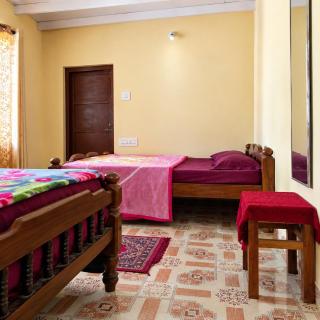 Village World Homestay - 3