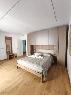 King House - 8