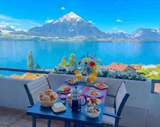 Lake Thun Alps Scenic Views and Concierge by SwissHut - 9