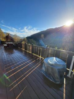 Spacious, warm mountain cabin - Kvamskogen - 8