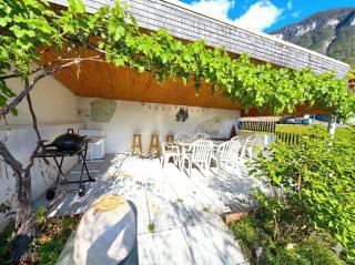 Concierge, Lake Thun Alps Scenic Views by SwissHut - 5