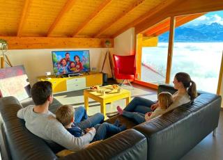 Lake Thun Alps Scenic Views and Concierge by SwissHut - 7