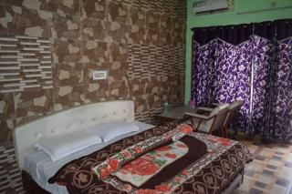 Durga Hotel & Restaurant - 0