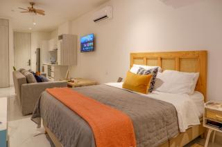 Modern loft 100 steps from Bello Horizonte Beach - 1