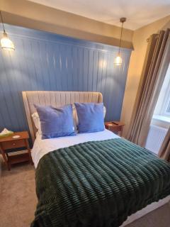 Flat-roof 2 Bedroom House - 9