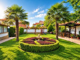 Chrystal Guest House - 9