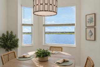 Lakefront Calusa Golf & Country Club Condo A Slice Of Paradise - 7