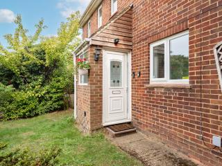 4 Bed With Driveway Next To The Station - 1