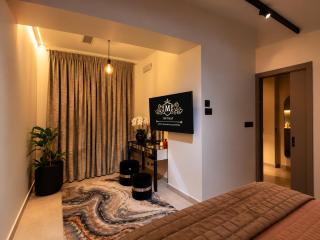 THE VAULT-Luxury Space by TAL- MUNFUĦA - 1