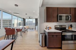 175 LEX - Walkable Downtown Lexington & Rupp Arena - Full Condos - 6