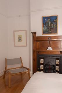 Beautiful 3- Bed House - 2
