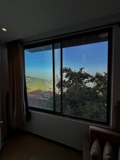 RockCliff Resort- Premium Executive Mountain View Room -5 Min to GPO - 4