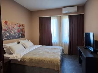 La Vista Luxury Apartments - 7