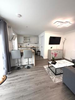 Stylish One Bedroom Apartment - 6