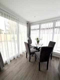 Stylish One Bedroom Apartment - 2