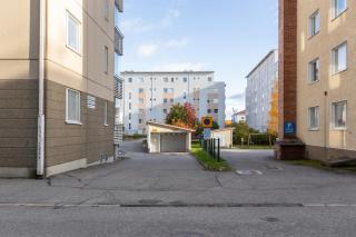 City apartment - private sauna, free parking, balcony and free WiFi - 1