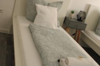 Ruhiges & schickes 4 Zi-Apartment - 3