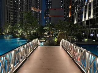 Modern 2BR Apartment Pakuwon Mall Bekasi - 8