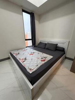 Modern 2BR Apartment Pakuwon Mall Bekasi - 6