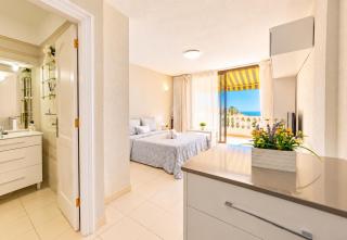 Paradise Court - 3