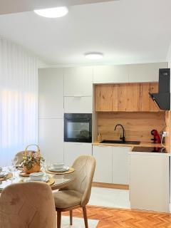 Aalux Apartments - 7
