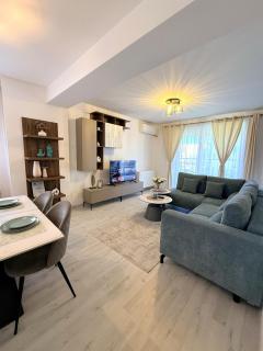 Isa Residence - Otopeni Airport & Therme I Libertatii Gardens - Self Check In - 0