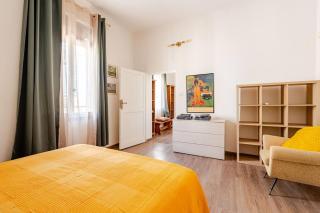 Bologna's Old Town Nouveau & Déco apartment 2 - 2
