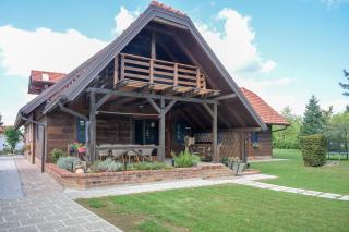 Milekov Punt Estate with Sauna and Swim Spa - 0